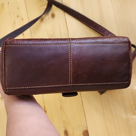 Jack Georges Voyager Emma Petite Crossbody Bag Bison Leather (model 7217) - Picture 9 of 16